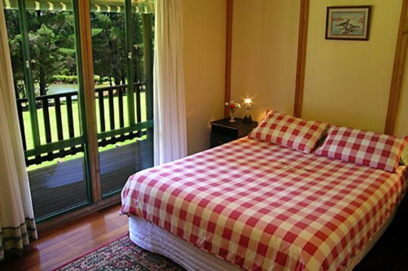 Hawke Brook Chalets Pemberton Eksteriør billede